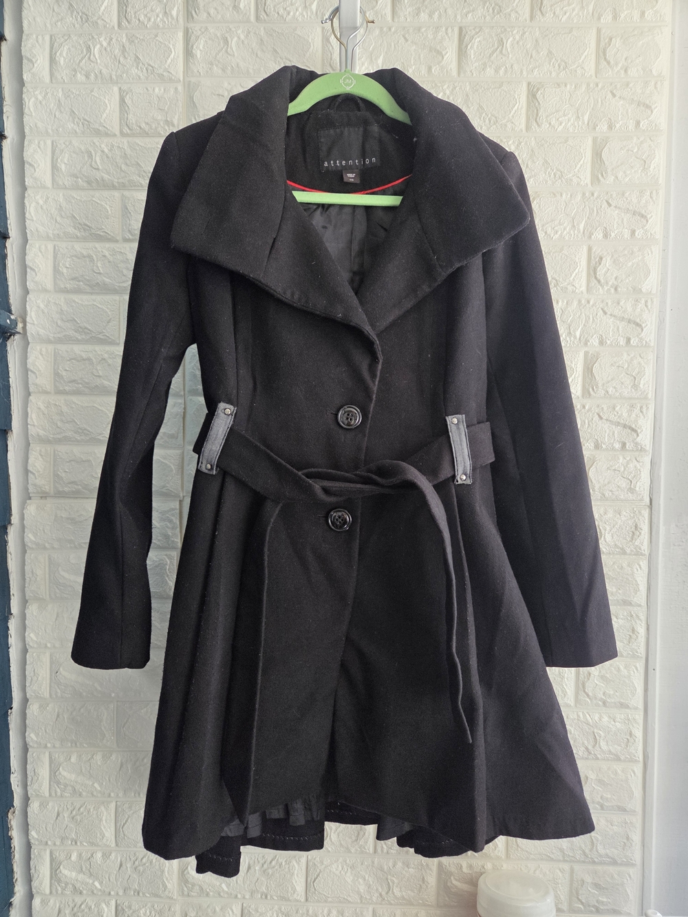 attention Black Wool-Blend Belted Trench Coat with Wide Collar High-Low
